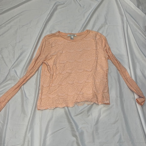 Lacey Long Sleeve - Picture 1 of 1